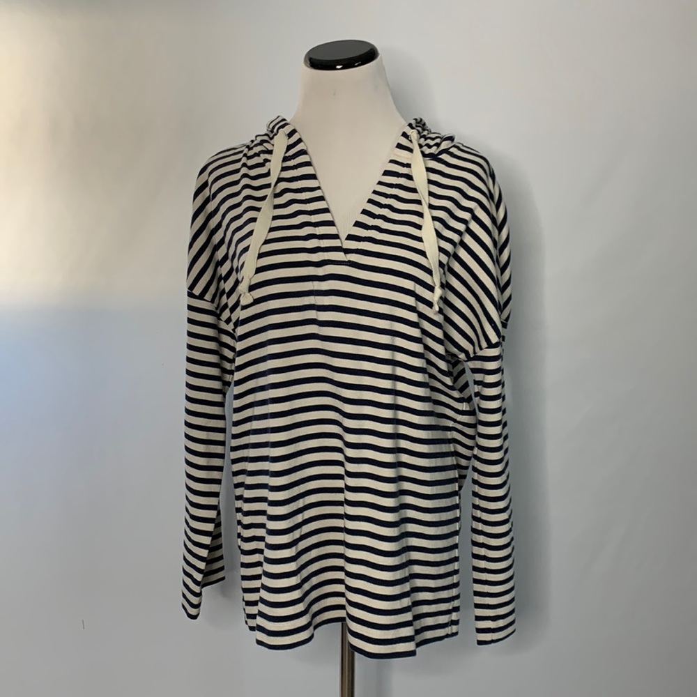 🌻2/$10 Lou & Grey Blue and White Striped Oversized V-Neck Pullover Hoodie
